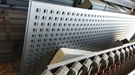 chapa perforada cuadrado